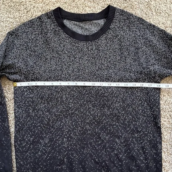 Lululemon Rest Less Pullover - Picture 6 of 7